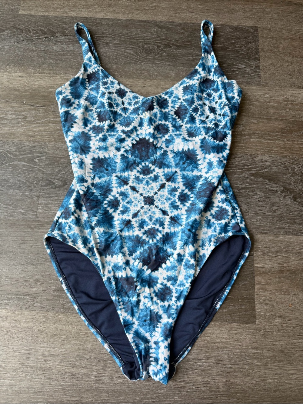 Moontide One-Piece Swimsuit with Underwire Size small w/ Bust support